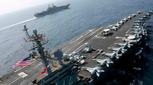 250 günlük aralıksız görevin ardından ABD uçak gemisi USS Abraham Lincoln eve dönüyor