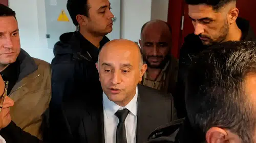Görevden uzaklaştırılan belediye başkanlarının da yargılandığı 200 sanıklı davada karar günü