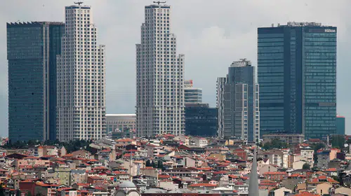 Gayrimenkulde kurallar değişti: Aile içi miras satışı kolaylaşıyor, emlakçılara sosyal medya izni geliyor