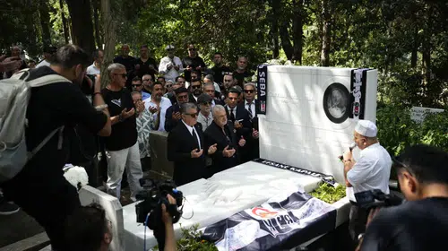 Süleyman Seba vefatının 12. yılında kabri başında anıldı: "Onun çizgisinden yürümeye devam edeceğiz"