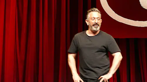 Cem Yılmaz'dan kalp krizi sonrası dikkat çeken açıklama: "Sigarayı bıraktım, kilo verdim"