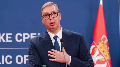 Sırbistan'da şok gelişme: Cumhurbaşkanı Vucic görevini bıraktı