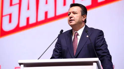 Saadet Partisi lideri Arıkan'dan iktidara JD Vance tepkisi: Milletimizden gizlenen bir iş birliği söz konusu mudur?