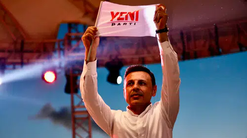 Yeni Parti İstanbul İl Başkanı Özgür Çelik: Yüzde 10'luk, 20'lik banda sıkışmışların değil, bir sonraki iktidarın partisiyiz