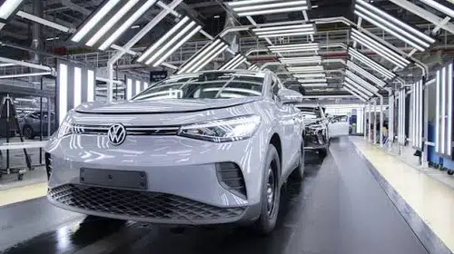 Volkswagen'de tarihi küçülme planı: 50 bin kişi daha işten çıkarılacak