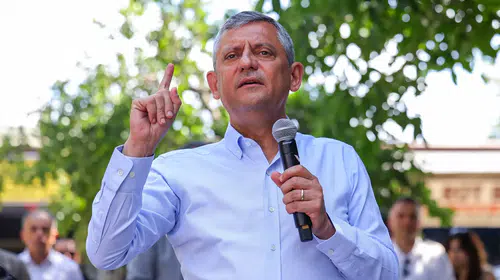 Özgür Özel'den fon soruşturması açıklaması: “Fon skandalından çıkan gerçek AK Parti'nin saadet zinciri olduğudur”