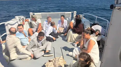 Muğla açıklarında yelkenli teknede 12 düzensiz göçmen yakalandı