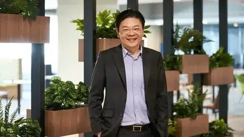 Dünyanın en yüksek maaşlı lideri Lawrence Wong’a 1 milyon dolarlık zam