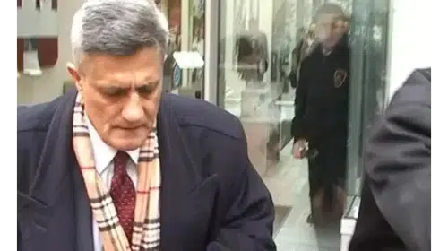Kaşif Kozinoğlu Kimdir, Nereli, Kaç Yaşında Öldü? Kaşif Kozinoğlu'nun Hayatı ve Ölüm Sebebi