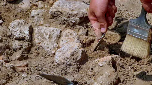 Roma dönemine ait mezarlıkta yaklaşık 20 çocuğun kalıntıları bulundu