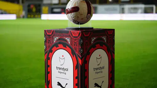 Süper Lig’de ilk yarı derbi takvimi netleşti: İşte maçların tarihleri ve saatleri
