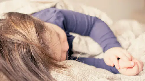 Okul döneminde başarıyı getiren formül: Beslenme ve uyku düzeni nasıl kurulmalı?