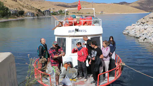Van Gölü'nün derinliklerinde Mars'ın izleri aranıyor: Uluslararası ekip iş başında