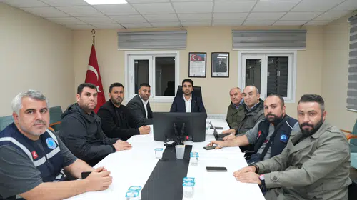 Tuzla'da sağanak alarmı: Başkan Bingöl sahadaki çalışmaları bizzat yönetti