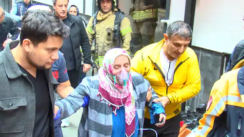 Zeytinburnu'nda korkutan yangın: Elektrikli soba faciaya davetiye çıkardı