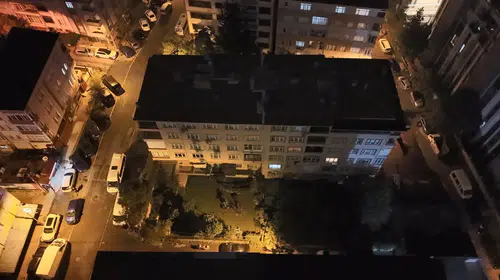 Eyüpsultan'da korkutan gece: Kolonlarından ses gelen apartman boşaltıldı