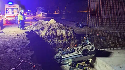 Eskişehir'de yol çalışması faciası: Çukura uçan otomobilde bir kişi yaşamını yitirdi