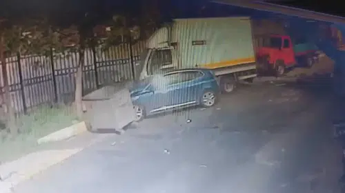 Sarıyer'de trafik kâbusu: Dört aracın karıştığı zincirleme kazada üç kişi yaralandı