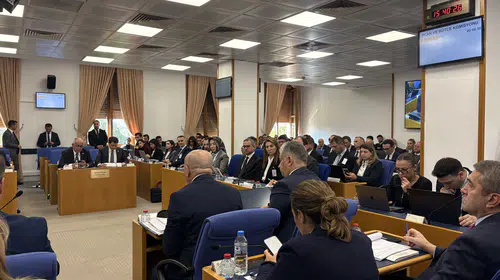 Merkez Bankası Başkanı Karahan'dan kritik mesaj: TL mevduata geçiş sürüyor