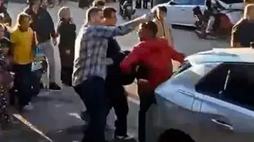 Adana'da dehşet anları: Kasada oturan 16 yaşındaki gence silahlı saldırı