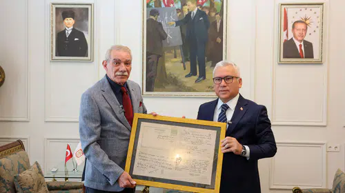 Sibirya'dan gelen 110 yıllık hasret: Esir yüzbaşının mektupları torununa ulaştı