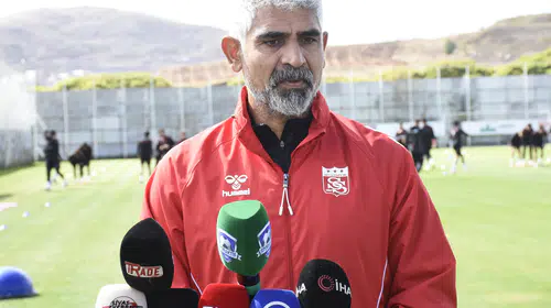 Sivasspor'da sürpriz ayrılık: İsmet Taşdemir'den örnek veda