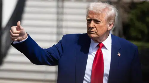 Trump'tan İran mesajı: “Belki biraz daha ileri gidebiliriz”
