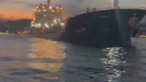 İstanbul Boğazı'nda tehlikeli anlar: Arızalanan dev gemi sürüklenmeye başladı