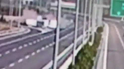 Manisa'daki facianın güvenlik kamerası görüntüleri ortaya çıktı: Geri manevra ölüm getirdi
