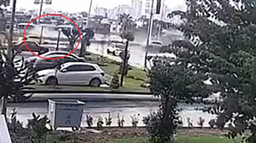 Adana'daki feci kazanın güvenlik kamerası görüntüleri yayınlandı