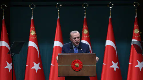 Cumhurbaşkanı Erdoğan'dan 'sokak' vurgusu: Türkiye kimsenin hayallerine teslim edilemez