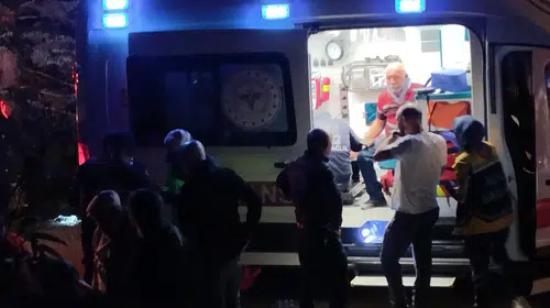 Bolu'da yayla yolunda korkunç kaza: 100 metrelik uçuruma yuvarlanan araçtan sağ çıktılar