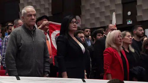 Yeni Parti'den İstanbul'da iddialı çıkış: 1 milyon üye hedefi