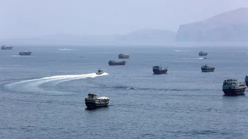 Umman Denizi'nde tanker alarmı: Gemiye saldırı düzenlendi