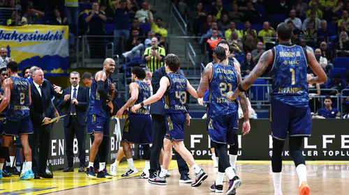 Ülker Arena'da Fenerbahçe Tarfin şov: Zalgiris'e geçit yok