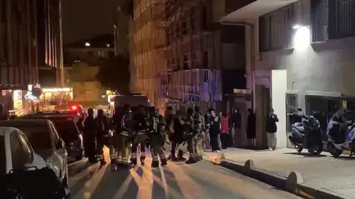 İstanbul'da gece yarısı otel paniği: Alevler tahliyeye zorladı