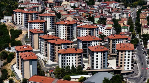 Maltepe'de çöken binanın mağdurlarına anahtar teslimi başlıyor