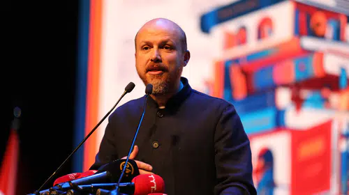 Bilal Erdoğan'dan gençlere çağrı: Okumak yeni bir dünyaya açılan kapıdır
