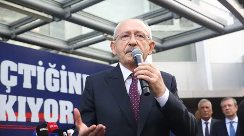 Kılıçdaroğlu'ndan Mersin'de sert tepki: Belediye başkanları derhal serbest bırakılmalı
