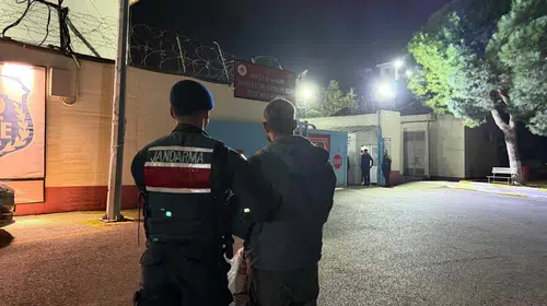 Turgutlu'da uzun süredir aranan hükümlü JASAT operasyonuyla ele geçirildi