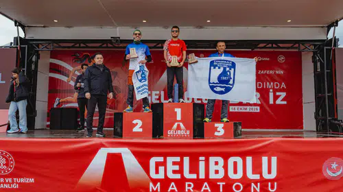 Gelibolu'da zafer kürsüsü sahiplerini buldu: 11. maratonun şampiyonları belli oldu
