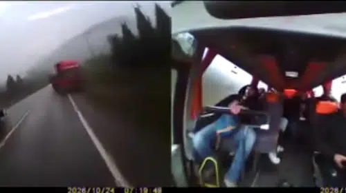 Karabük yolunda dehşet anları: Kıl payı facia kamerada