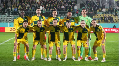 Esenler Erokspor evinde geri dönüşe imza attı