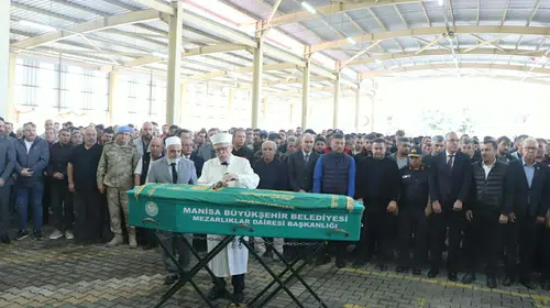 Soma'daki maden faciasında hayatını kaybeden Ömer Karakaya son yolculuğuna uğurlandı