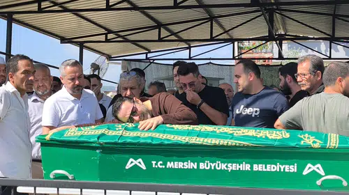 Atilla Taş'ın acı günü: Kızı Sezen Taş son yolculuğuna uğurlandı