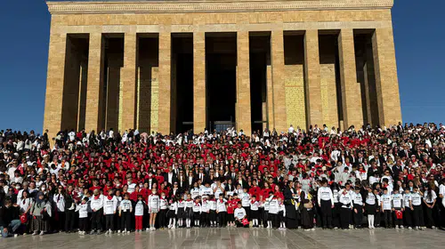 Anıtkabir’de dev buluşma: 100 bin kişi tek yürek oldu