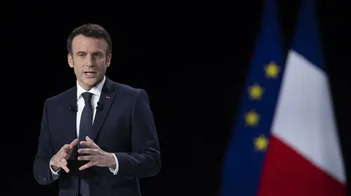 Macron'dan sert çıkış: Şiddet olaylarının bedeli ödenecek
