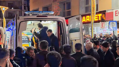 Yüksekova'nın merkezinde silahlı dehşet: Üç kişi hastanelik oldu