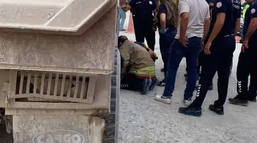 Antakya'da feci kaza: Hafriyat kamyonu motosikletliyi hayattan kopardı