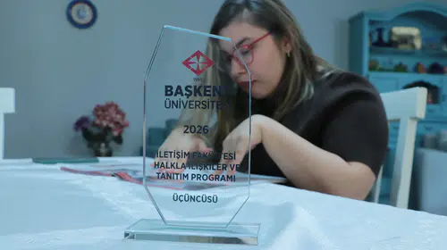 Serebral palsiyi engel tanımadı: Çift ana dal başarısıyla akademisyenlik yolunda